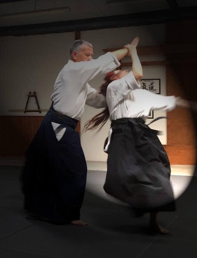 Ushiro kiriotoshi
